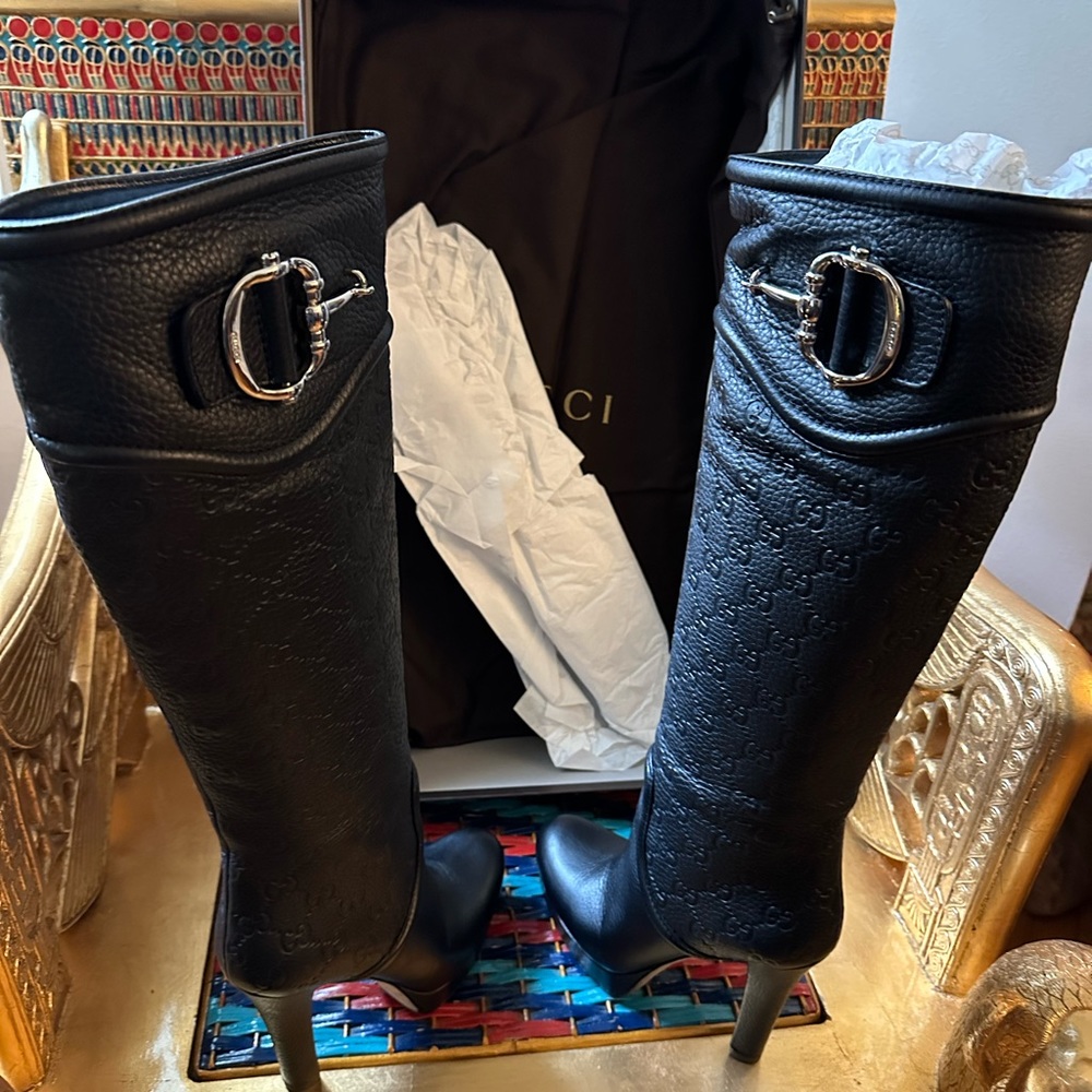 Gucci Boots size 37 Authentic $1200 Slim Leg